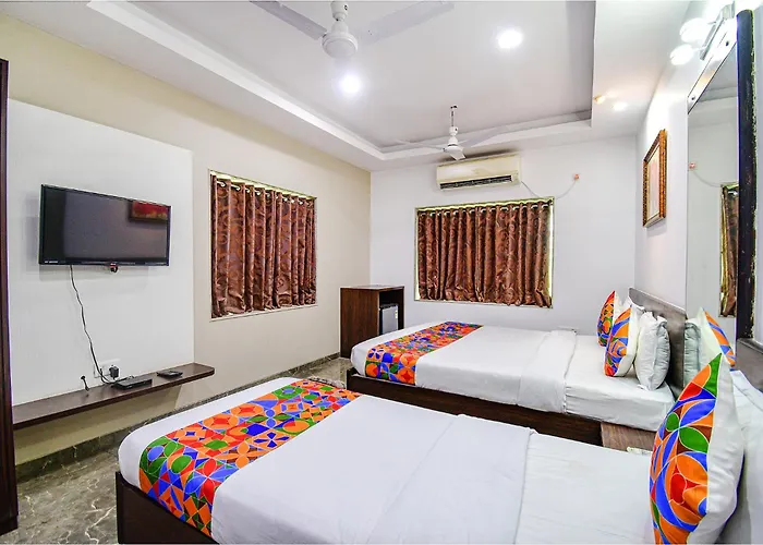 Fabhotel Rani Tower - Chinar Park